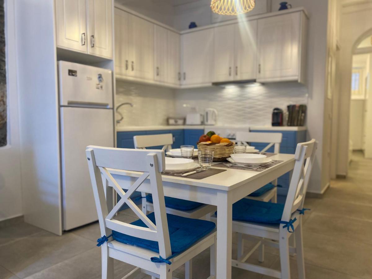 Bianco Blue Apartment Tinos Bagian luar foto