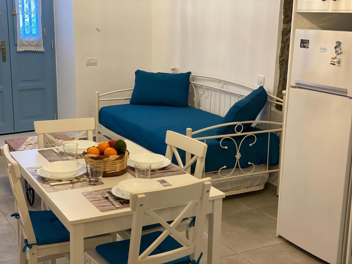 Bianco Blue Apartment Tinos Bagian luar foto