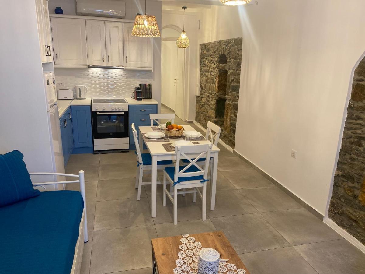Bianco Blue Apartment Tinos Bagian luar foto