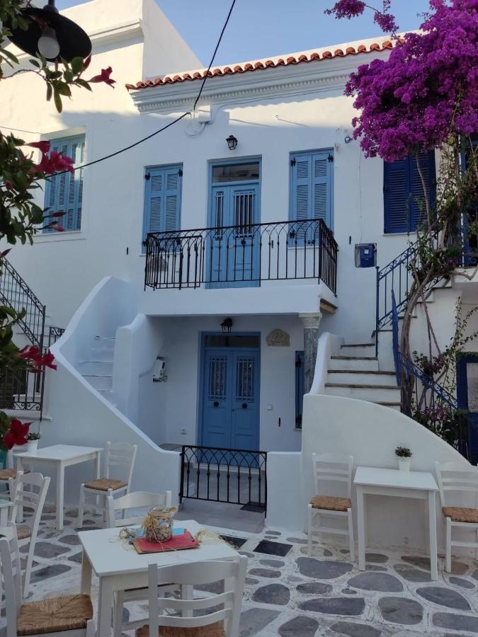 Bianco Blue Apartment Tinos Bagian luar foto